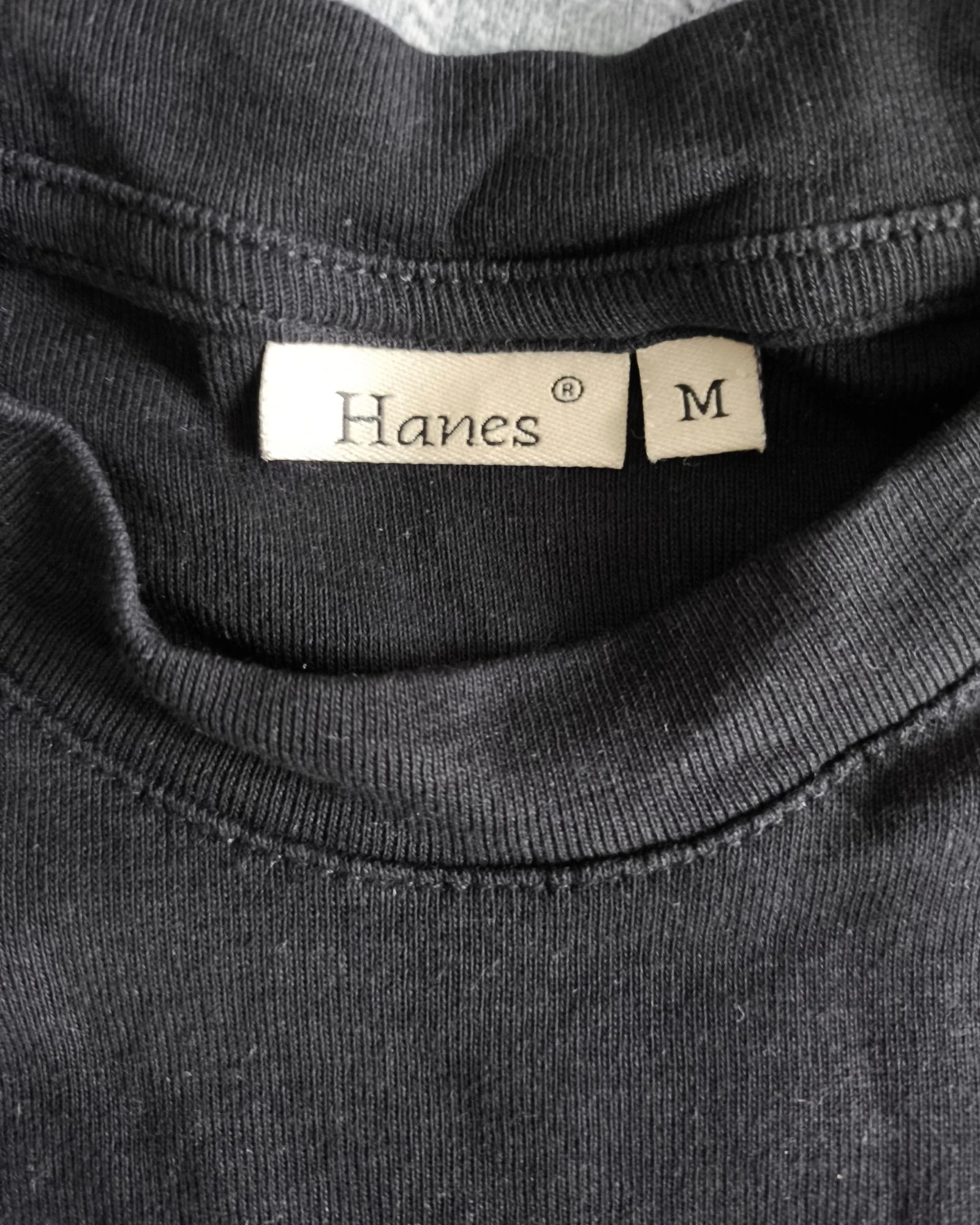 Zwarte T-shirt met logo – photo 3
